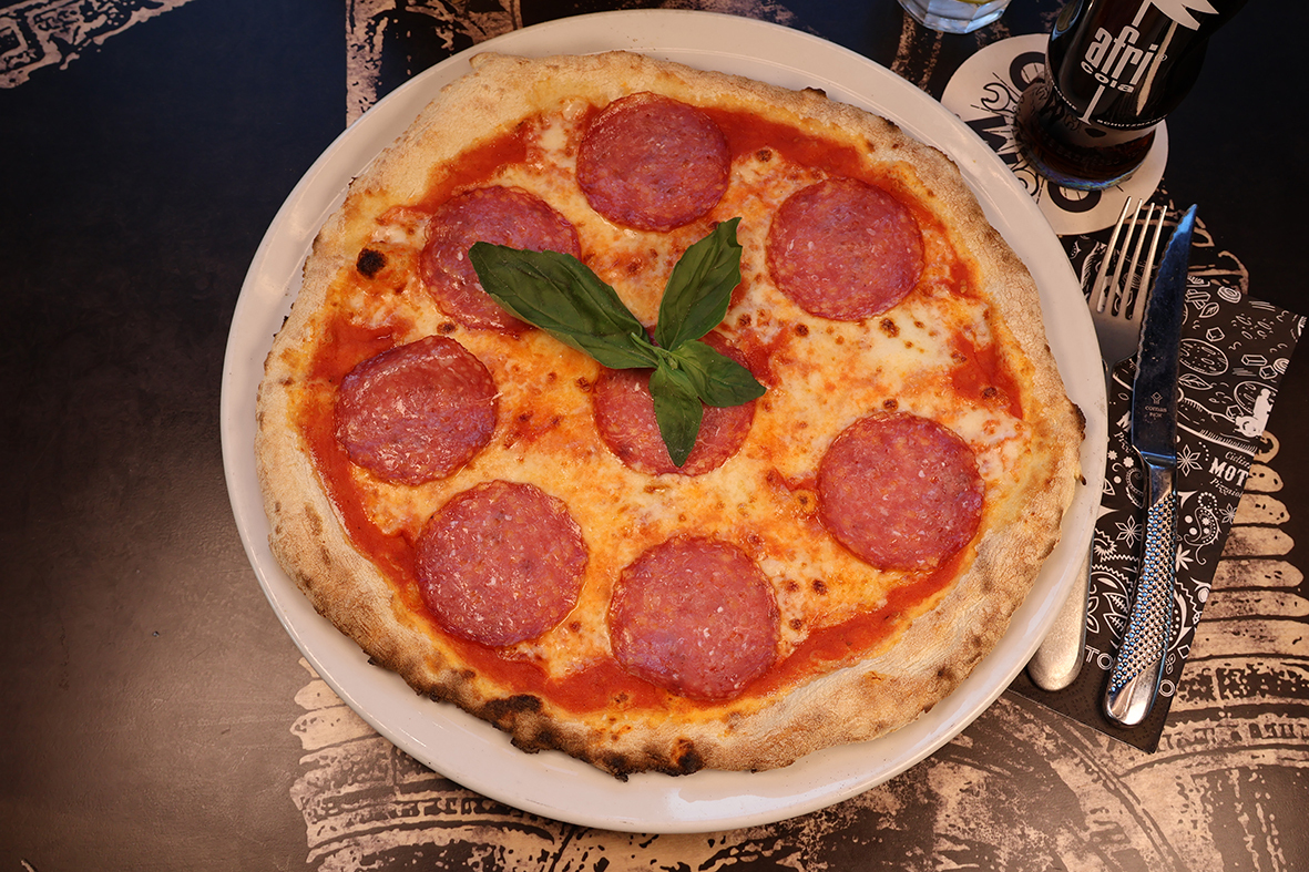 2026 Pizza Salame kl